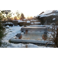 Winnipeg Plug and Play - 6 Person Hot Tub - 1.98m x 1.98m - Free Delivery and Install + Chemical Kit worth £120