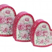 Gift Boxes - Red Rose Doily - Nest of 3 (Hearts) - GBA935