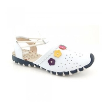 Laceys Shoes JC Kit White Multi