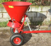 SCH Towed Fertiliser Broadcaster TBS100