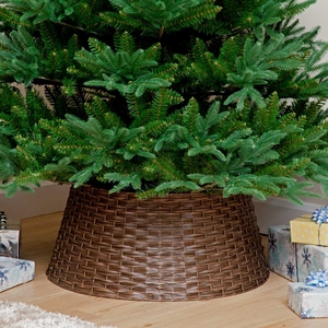 Large Dark Brown Woven Tree Skirt