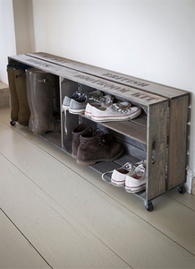 Colworth Welly Crate - Spruce