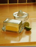 Louella Butter Dish & Glass Juicer Set