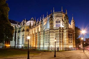 Westminster Abbey and Lunch for Two at Benihana