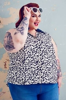 Animal Print Sleeveless Shirt With Denim Collar & Back Panel