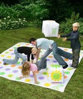 Giant Get Knotted Game
