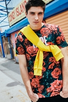 Hype Rose Block Mens Multi T-Shirt Size XX-Small