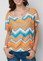 ROTITA V Neck Short Sleeve Chevron Print T Shirt