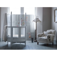Bambizi Orpheus Round Cot Bed