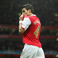 07-08 Arsenal home (with Champions League style printing)
