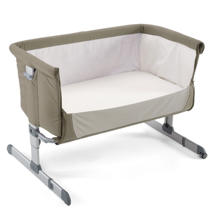 Chicco Next2Me Bedside Crib