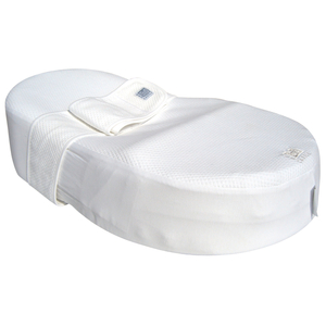 Red Castle Cocoonababy Nest with 2 Fitted Sheets