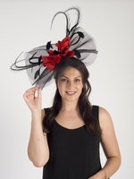 Red/Black Large Crin Hatinator With Flower & Feathers