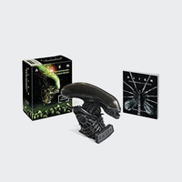 Alien Hissing Xenomorph Collector Kit
