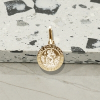 9ct Yellow Gold 12mm 3D St Christopher Pendant With Engraving & Chain