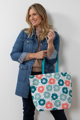 Lily & Me Winchcombe
Shopper Floral