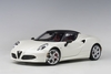 Alfa Romeo 4C Spider in Trofeo White