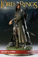 Aragorn as Strider Statue