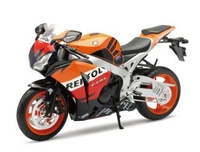 Honda CBR1000RR Repsol (2009) Plastic Model Motorcycle
