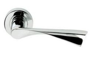 Twist Lever on Round Rose - Polished Chrome Plate