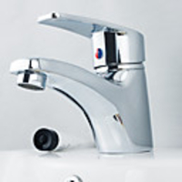 Chrome Finish Contemporary Single Handle Bathroom Sink Faucet