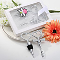 Heart Design Wine Favor Set