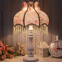 Korean Style Rustic Table Lamp In Wood Pole