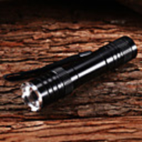 M8069 Adjustable Focus 3-Mode 1xCree XP-E R2 LED Flashlights(1x18650, 800LM, Silver)
