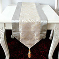 Modern Chinese Style High Density Jacquard Table Runner