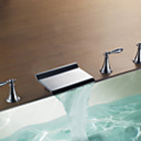 Modern Design Chrome Finish Rectangular Waterfall Tub Faucet with Handshower