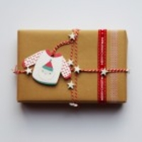 A fun and bright collection of 6 Christmas Jumper tags.