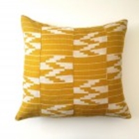DOUBLE WEAVE CUSHION - TAN AND CREAM STEP PRINT