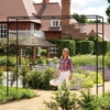 Modern Square Garden Arch - Powder Coated Steel - 10 year guarantee - Harrod Horticultural
