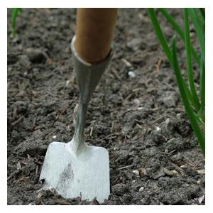 Sneeboer Long Handled Hoe