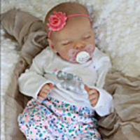 17 pouce Poupées Reborn Jouet pour Bébé Nourrisson Bébés Fille Baby Doll Reborn réaliste Fabrication à la main Simulation Cils appliqués à la main Floppy Head Tissu Vinyle de silicone avec