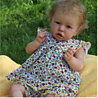 22 pouce Poupées Reborn Jouet pour Bébé Nourrisson Bébés Fille Baby Doll Reborn Saskia réaliste Fabrication à la main Simulation Cils appliqués à la main Floppy Head Tissu Vinyle de silicone avec