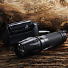 UltraFire 2200lm CREE XM-L T6 LED Zoomable point Flashlight 26650 Batterie Chargeur