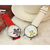 YAZOLE Femme Montres a Quartz Fleur Mode Noir Blanc Rouge Cuir PU Quartz Rouge Noir / Argent Noir Blanc Montre Décontractée 1 pièce Analogique Un ans Autonomie de la batterie / Acier Inoxydable