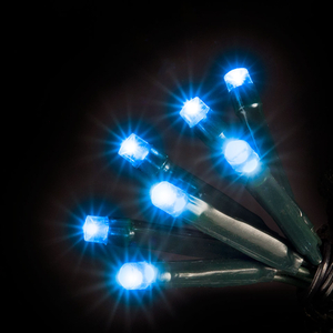 10m Battery Operated 100 Electric Blue Chaser Christmas Lights