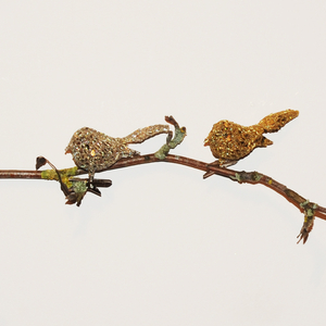 12 Gold Glitter Bird Clip Tree Decoration