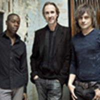 EPSOM LIVE FEAT. MIKE AND THE MECHANICS