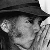 NEIL YOUNG & CRAZY HORSE