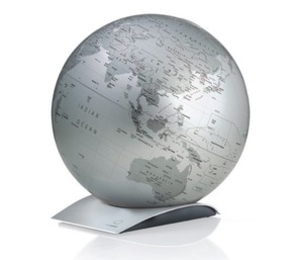 Capital-Q Globe (Silver) (Silver)