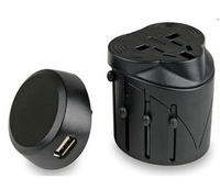 Lifeventure USB Universal Travel Adaptor (Lifeventure USB Universal Travel Adaptor)