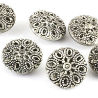 Filigree Daisy Button. Silver. 13mm / Ligne 20