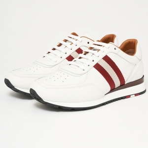 Aston Leather Trainers