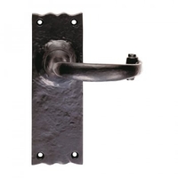 Ludlow Foundries Traditional Lever Latch Handle - LF5501
