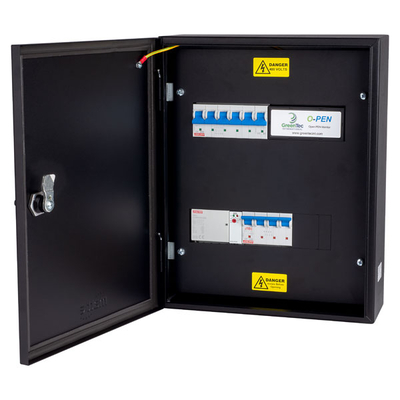 Matt:E EV-1-20-M 3PH 20A MCB
Connection Unit for 1x 3PH 20A
EV Charger