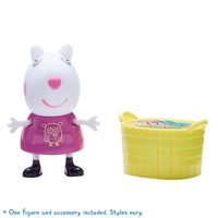 Peppa Pig Figure and Accessory Pack Suzie Sheep & Basket