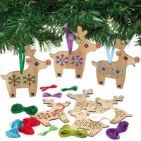 Reindeer Wooden Threading Decoration Kits (Pack of 5) Christmas Crafts 6 thread colours - Blue,  Purple,  Dark Green,  Light Green,  Red & White